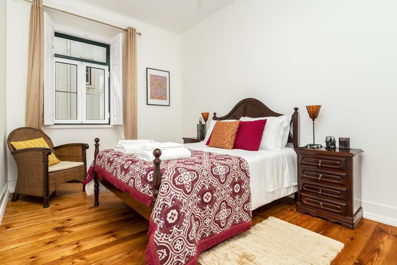 Exotic M2 R2 - Comfortable Classy Double Room With Shared Bath Lisbona Esterno foto